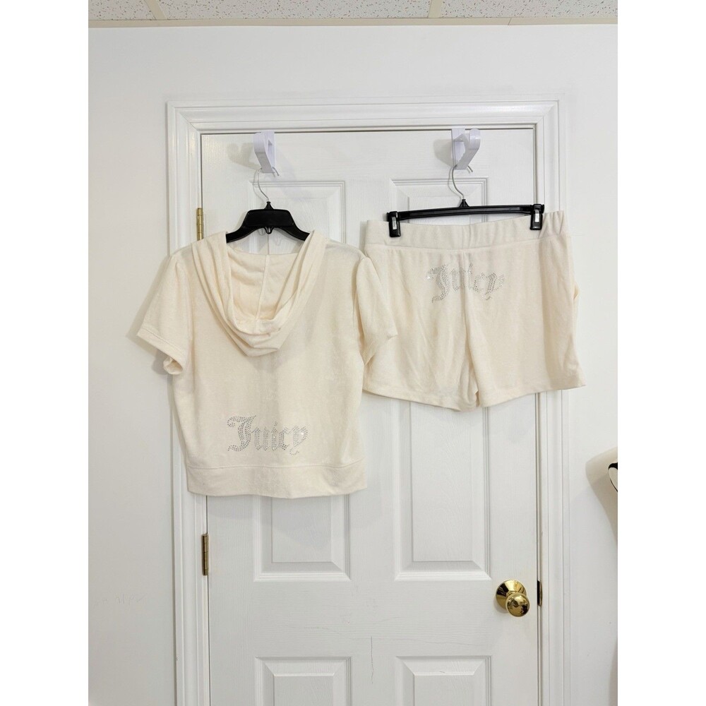 Juicy Couture Oyster Terry Cloth Short Sleeve Hoodie and Shorts Set XL NWT - Picture 9 of 11
